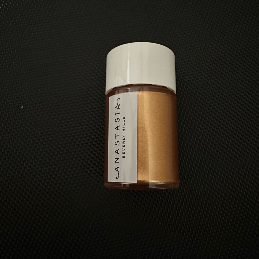 Anastasia Beverly Hills loose pigment
